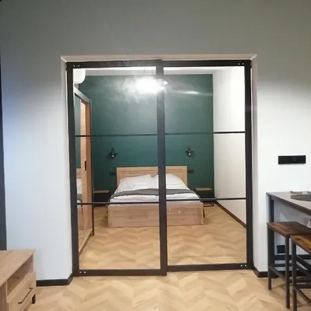 Gor-ski Saneczkowa アパート