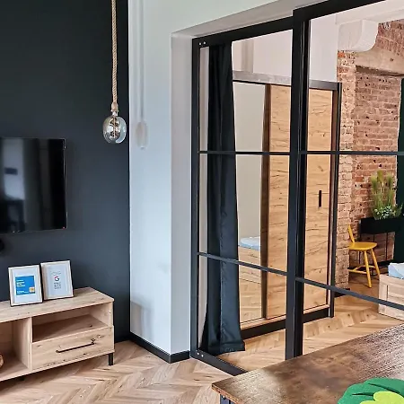 アパート Gor-ski Saneczkowa