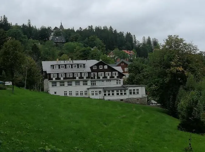 Gor-ski Saneczkowa * 카르파츠